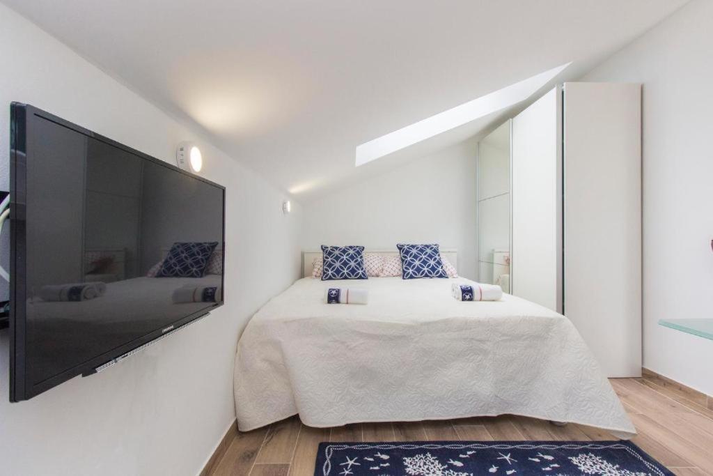 Riva 2 Apartamento Krapanj Exterior foto