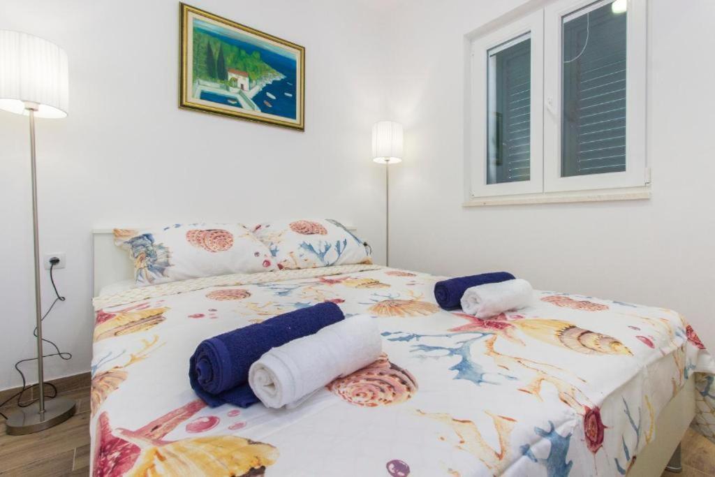 Riva 2 Apartamento Krapanj Exterior foto